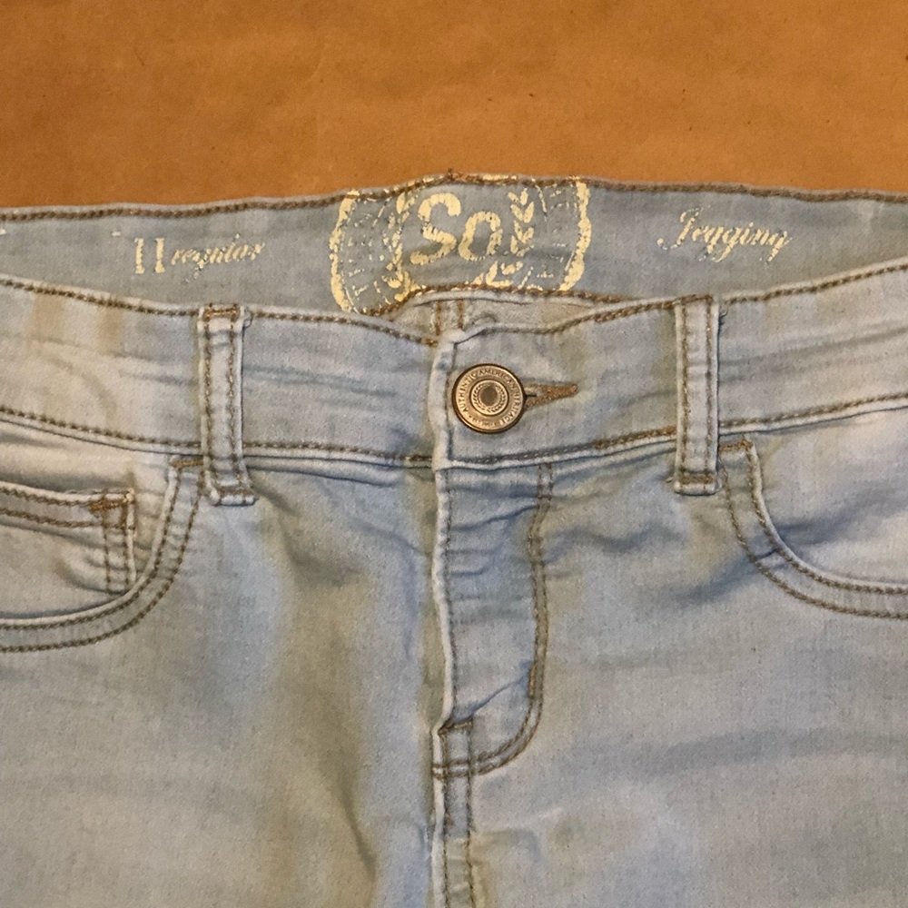 “SO”women’s Jeans - Picture 2 of 3
